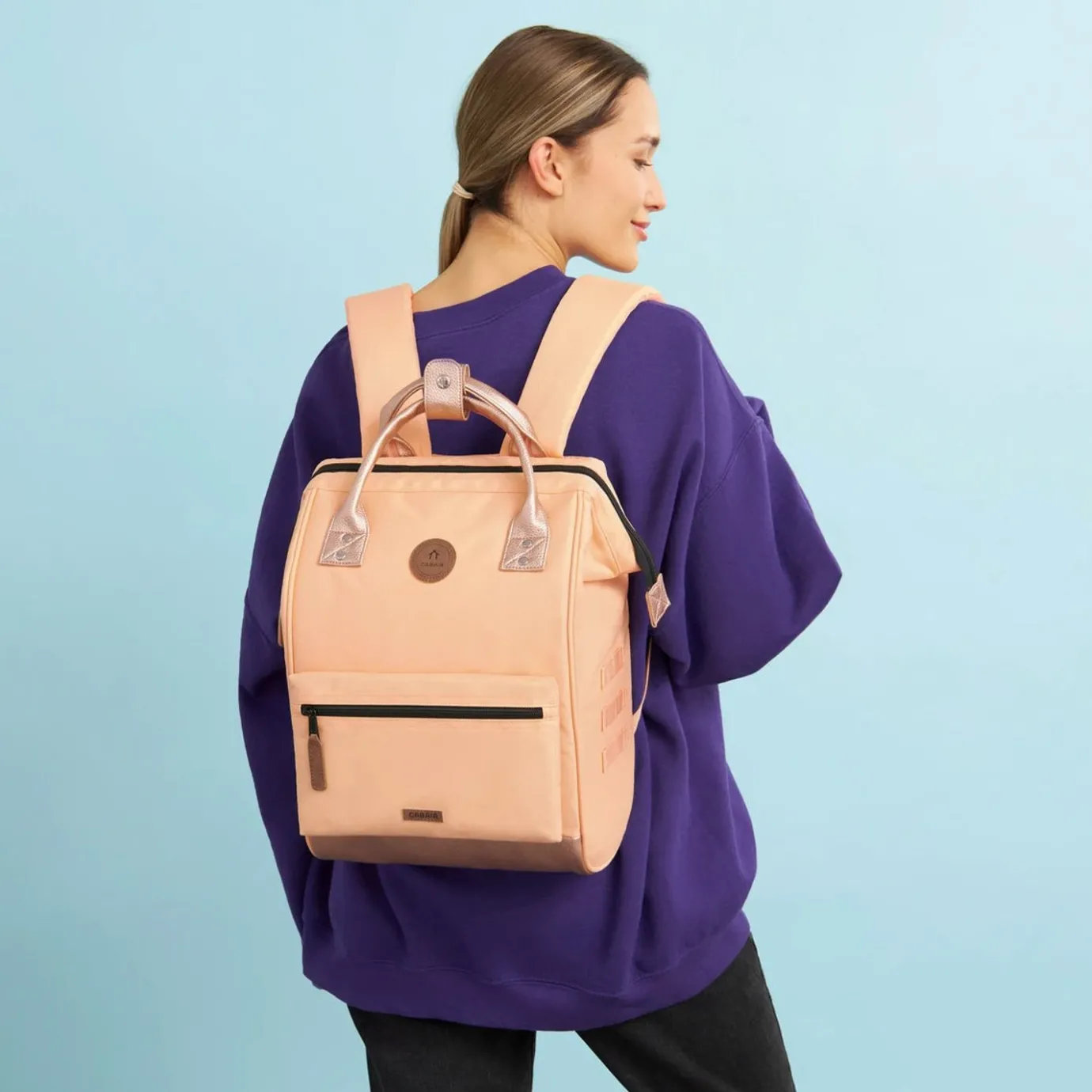 Medium Adventurer | Cabaïa Adventurer Light Orange