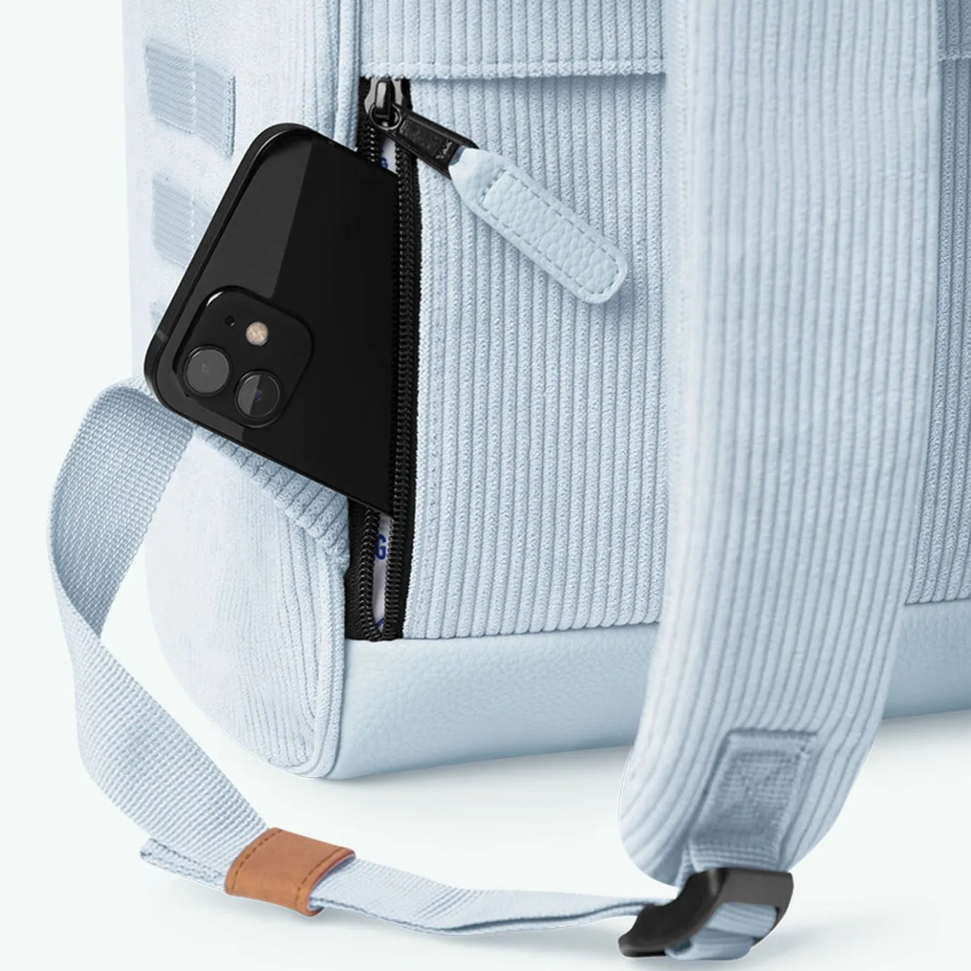 Medium Adventurer | Cabaïa Adventurer Light Blue
