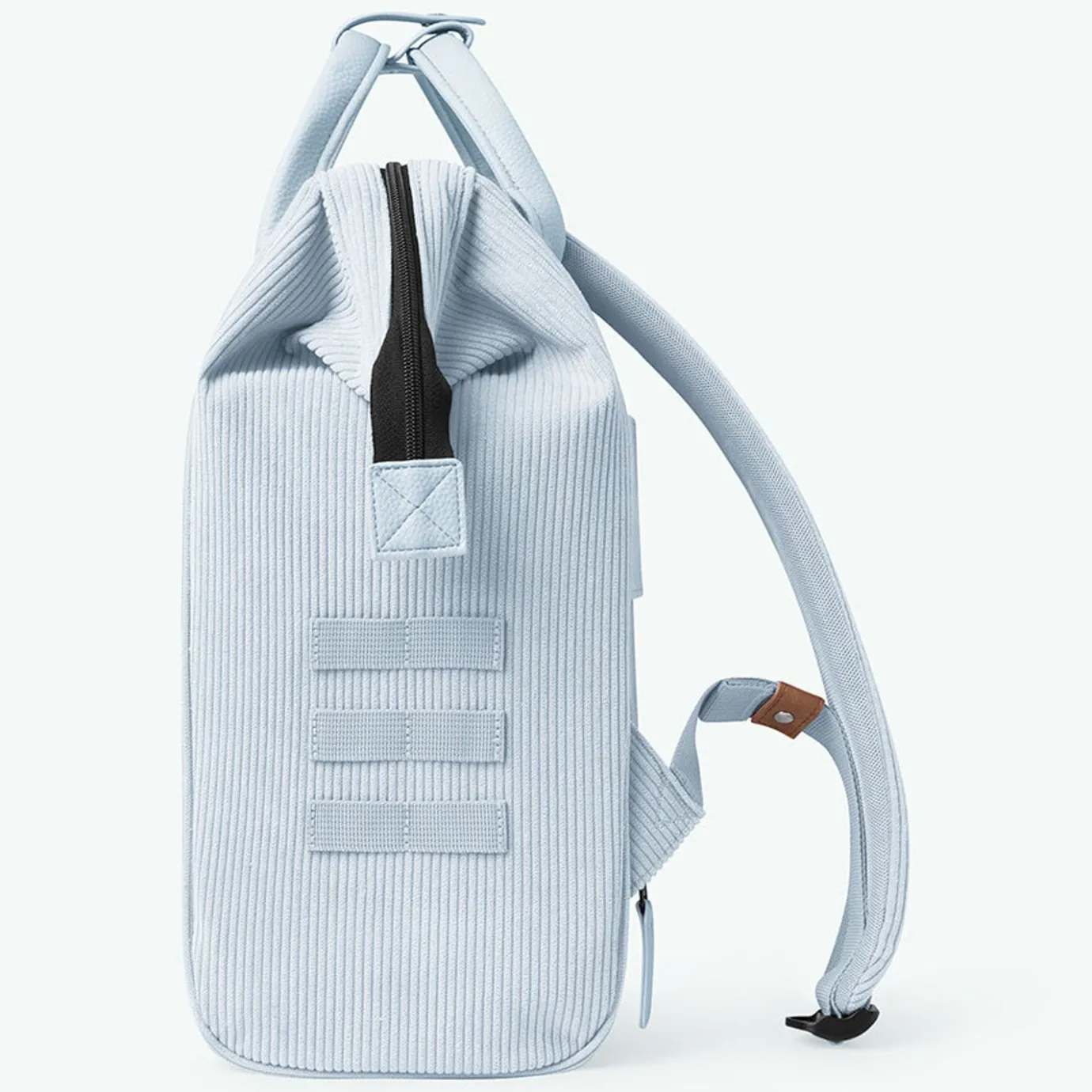 Medium Adventurer | Cabaïa Adventurer Light Blue