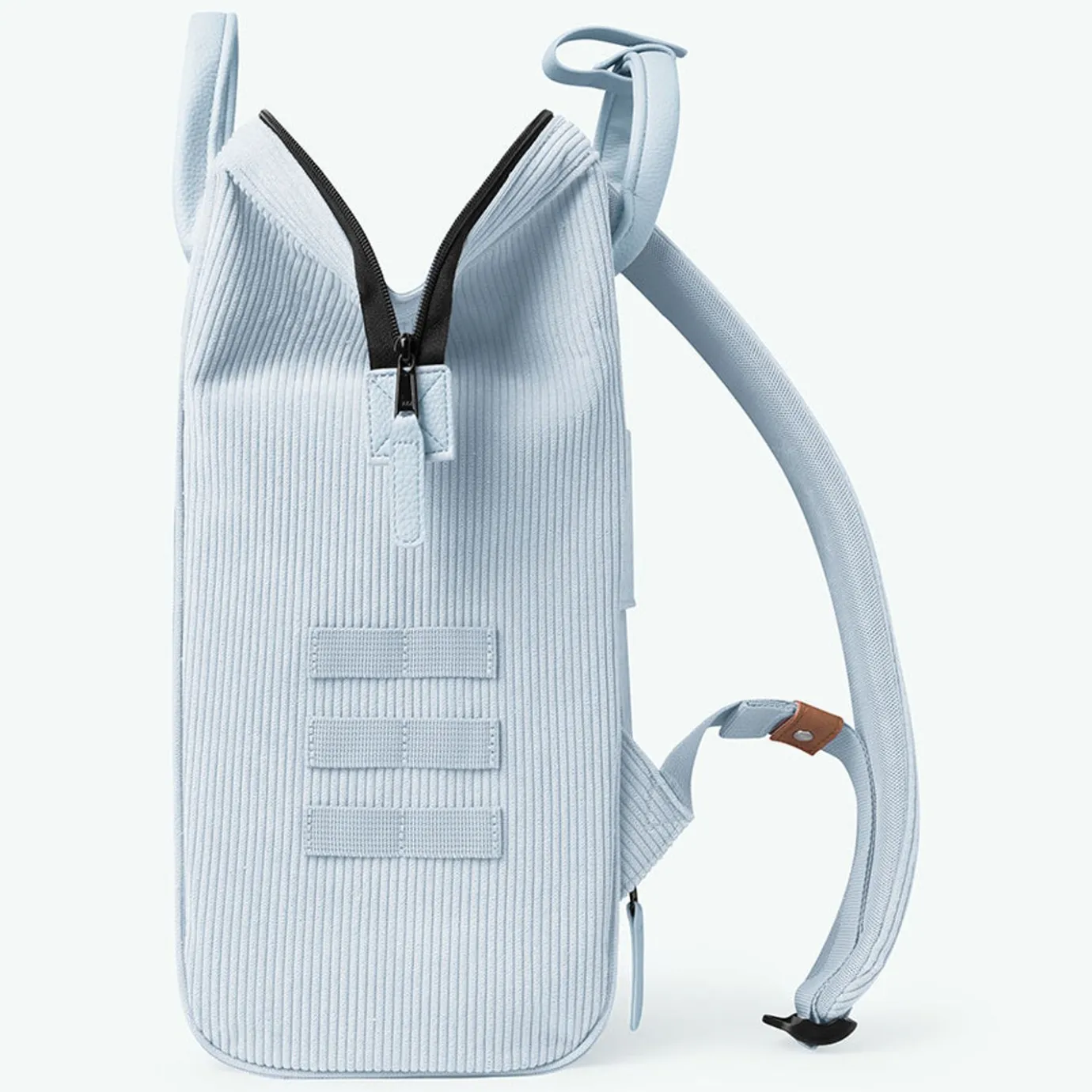 Medium Adventurer | Cabaïa Adventurer Light Blue
