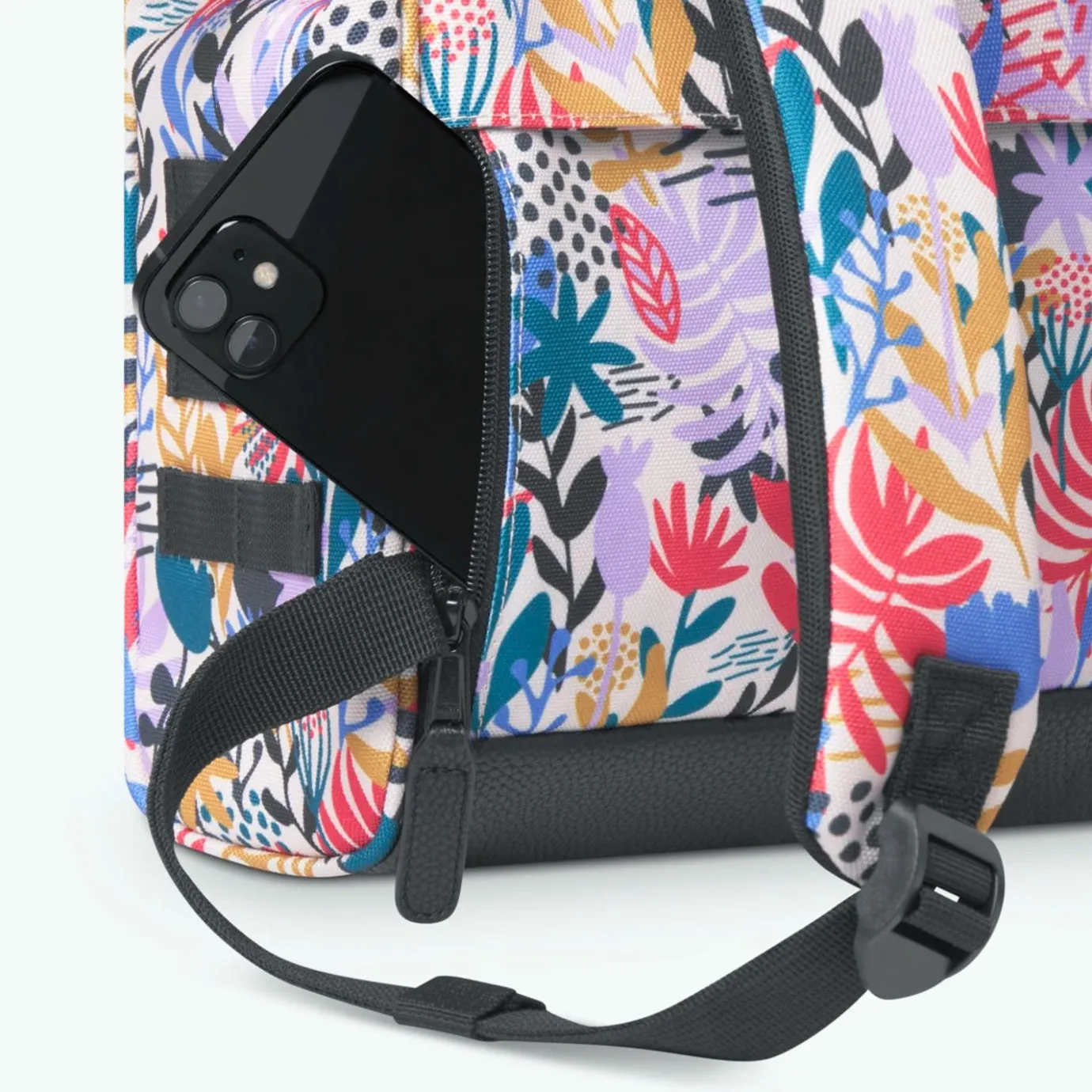 Small Adventurer | Cabaïa Adventurer Black