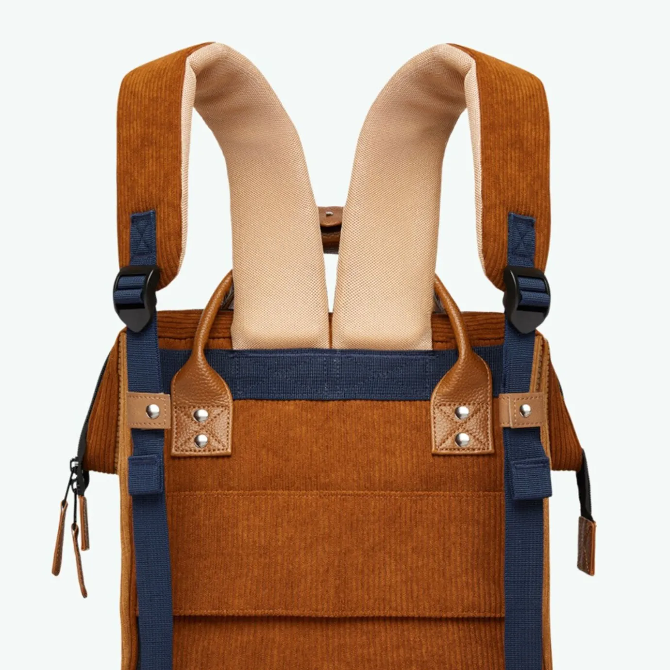 Medium Adventurer | Cabaïa Adventurer Brown