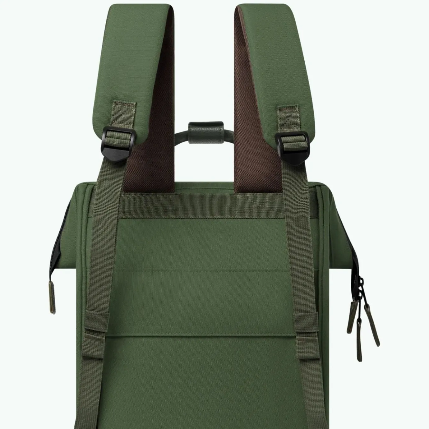 Medium Adventurer | Cabaïa Adventurer Khaki Darkgreen