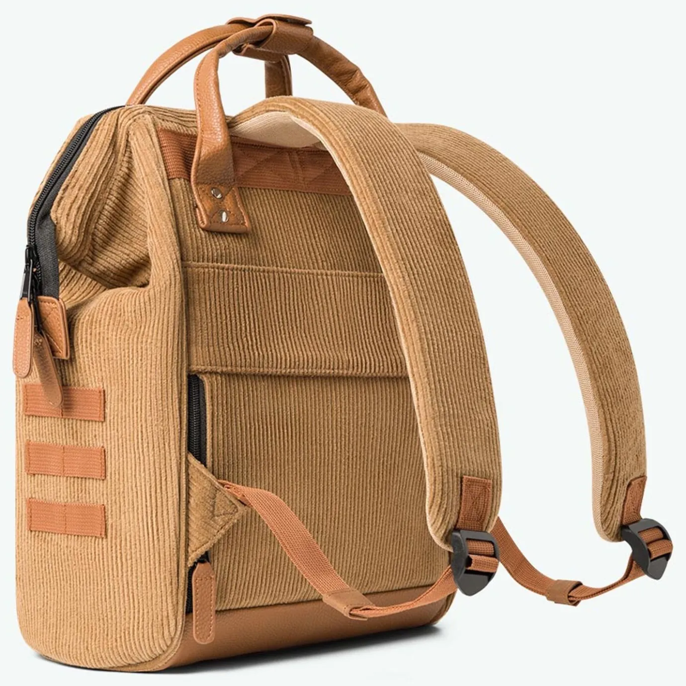Medium Adventurer | Cabaïa Adventurer Velvet Camel
