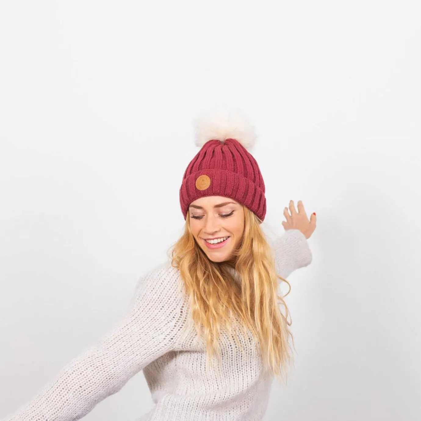Woolen Beanies | Cabaïa Kir Royal Burgundy Polar Red